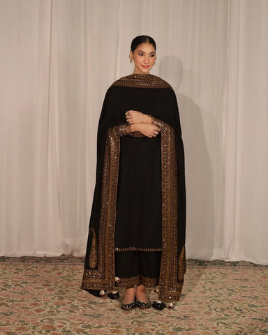 Laila | 3-Piece Stitched Embroidered Outfit