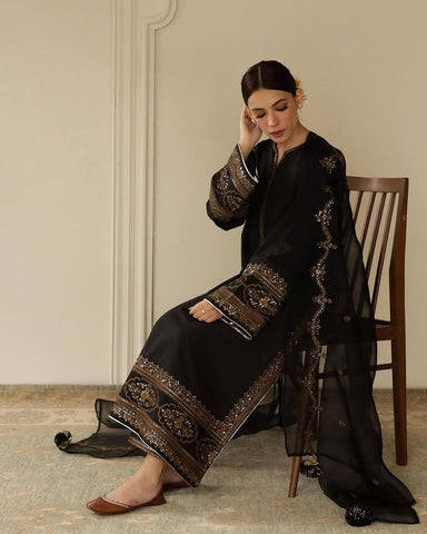 Royal Black Attire | 3-Piece Stitched Suit