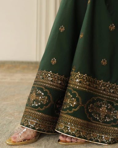 Royal Green Attire | 3-Piece Stitched Embroidered Outfit