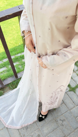 New Ivory Summer Cotton | 3-Piece Stitched