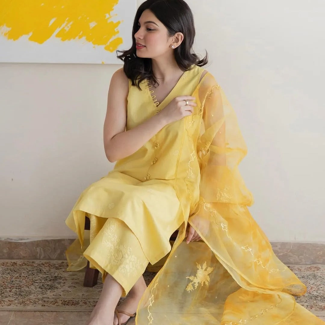 Mellow Yellow Full Sleeve 3-piece Stiched Dress