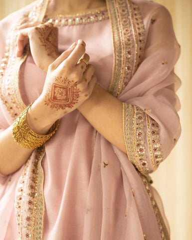 Pink Majesty | 3-Piece Stitched