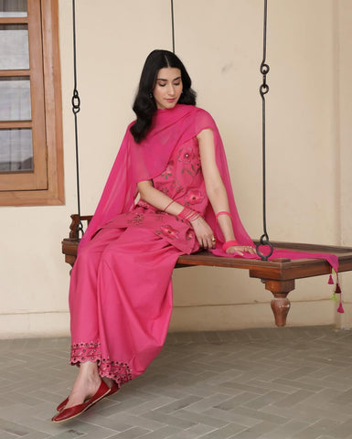 CANDY PINK - 3-piece stitched outfit