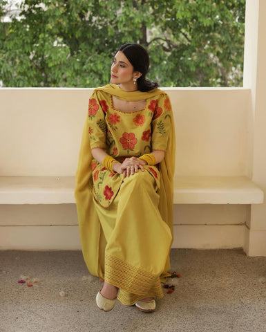 OLIVE YELLOW - 3-piece stitched outfit