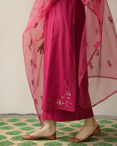 Fuchsia | 3- Piece Stitched Embroidered Outfit