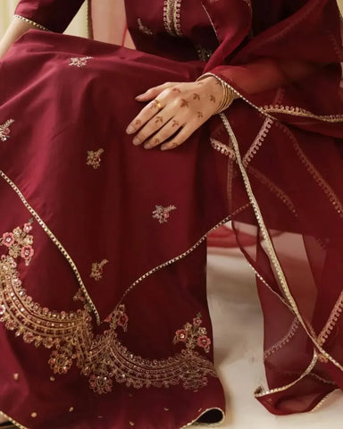Maroon Bloom - 3 pc Stitched Outfit